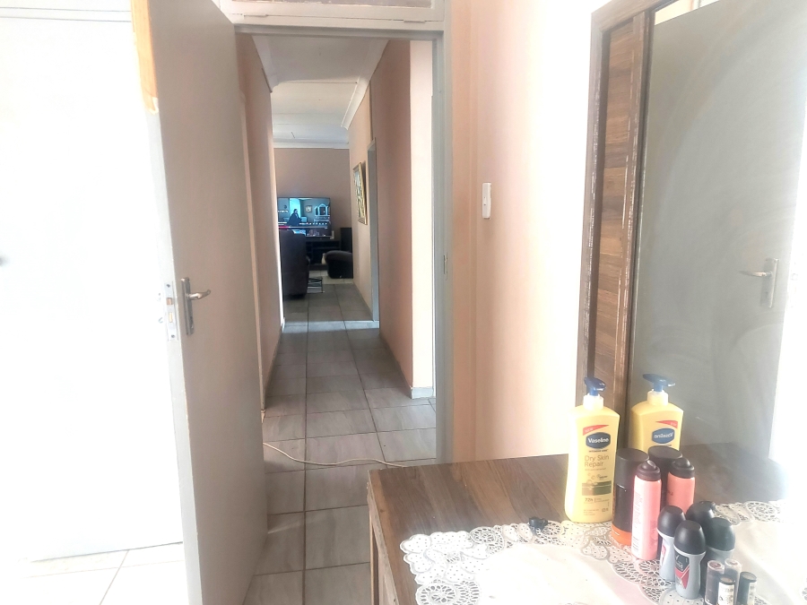 3 Bedroom Property for Sale in Oos Einde North West